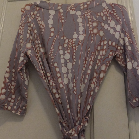 Audrey Mai Wrap Dress w/ Pearl String Prin… - Picture 7 of 8